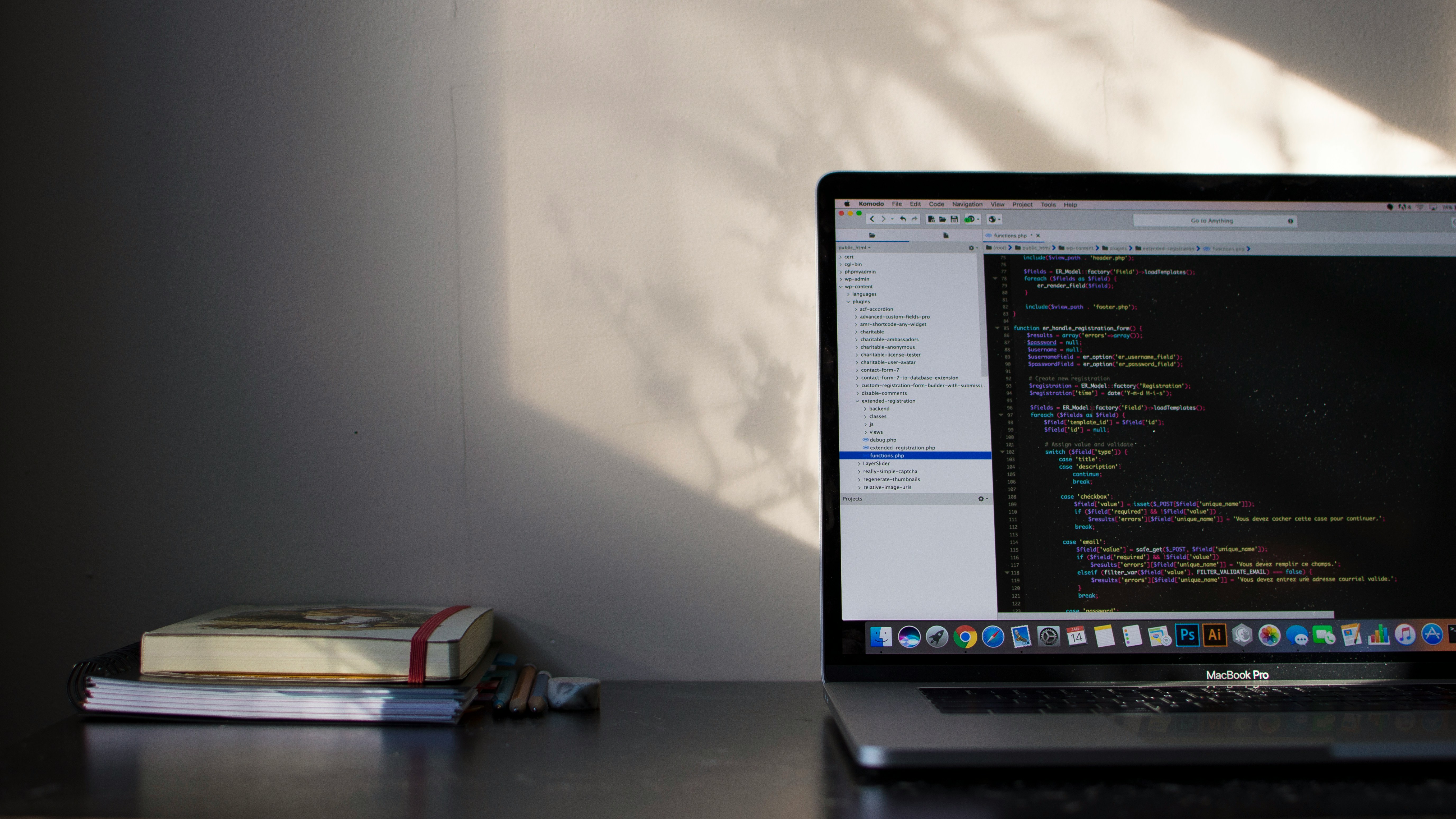 Laptop Banner